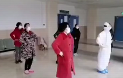 翩翩起舞！護(hù)士韓靜鼓勵(lì)患者抗擊疫情