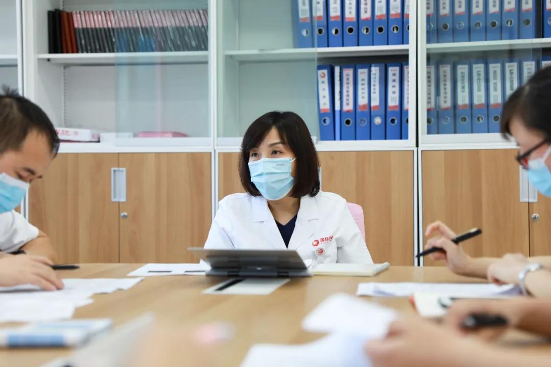 陽光網(wǎng)—薛妍：醫(yī)生要有溫度、有尺度、有深度