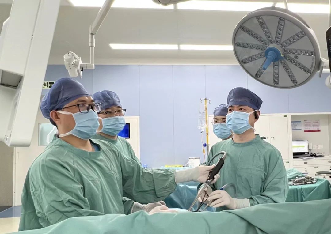 3cm切口解決10cm巨大腫瘤困擾！